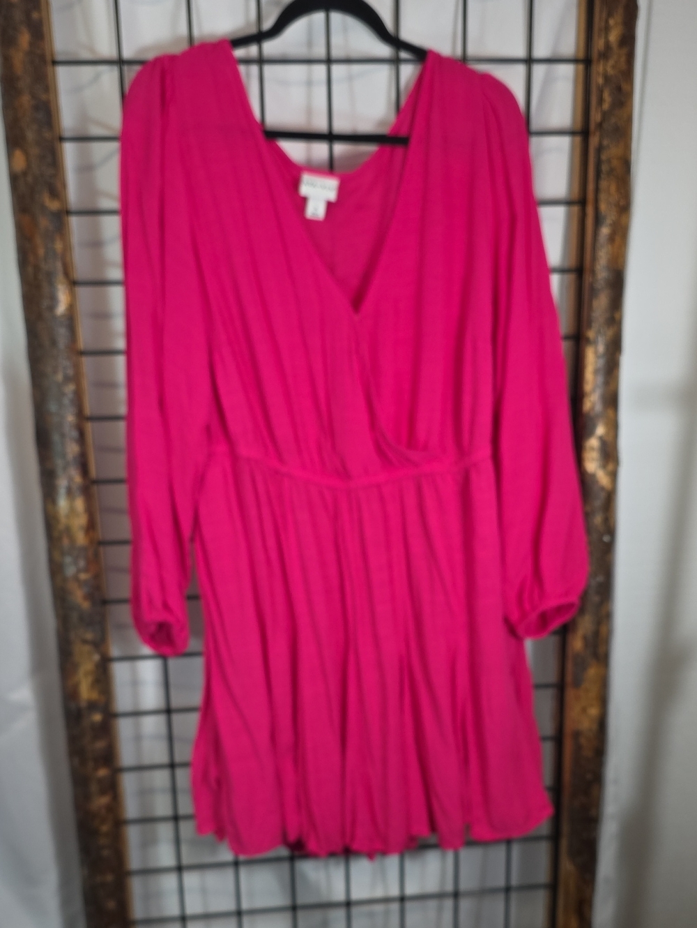 Ava & Viv Fuchsia Long Sleeve V-Neck Dress